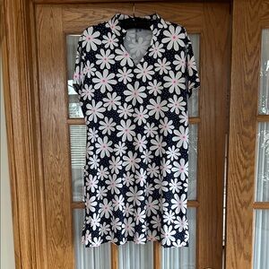 Lulu-B Navy and White Daisy Apparel XL